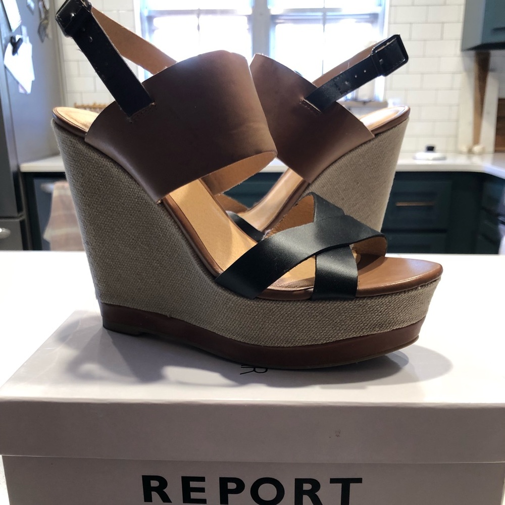 Black and Tan Wedges